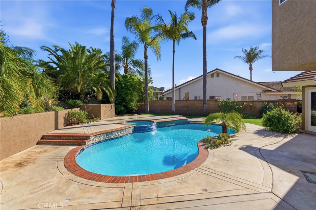 5750 Sugar Pine Drive