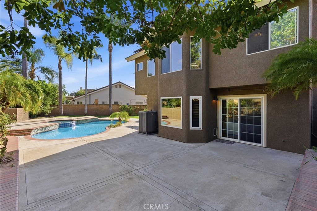 5750 Sugar Pine Drive