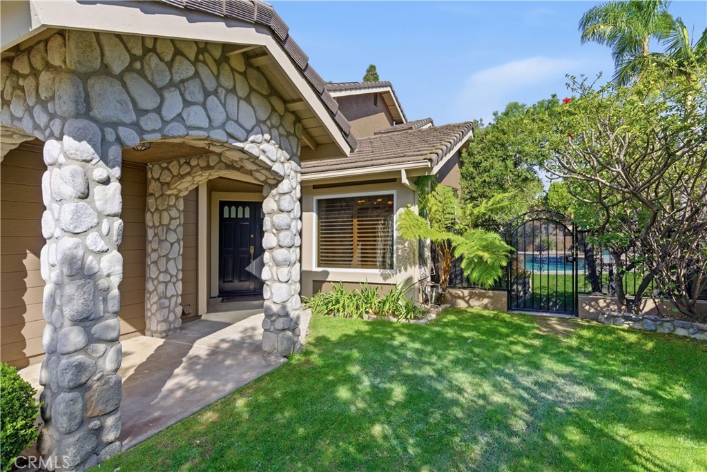 5750 Sugar Pine Drive