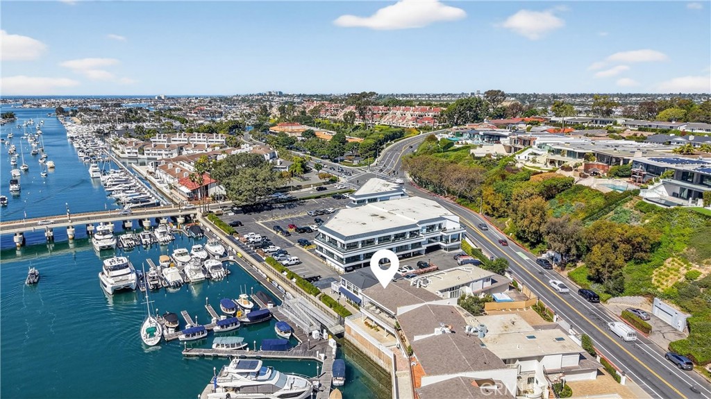 1203 Bayside