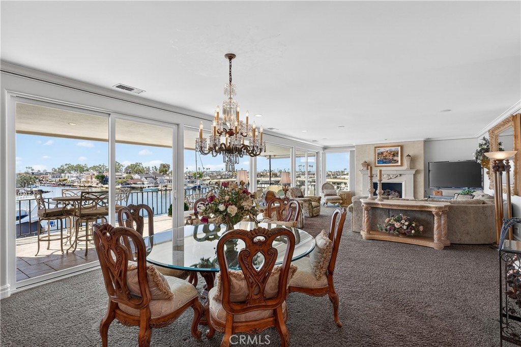 1203 Bayside