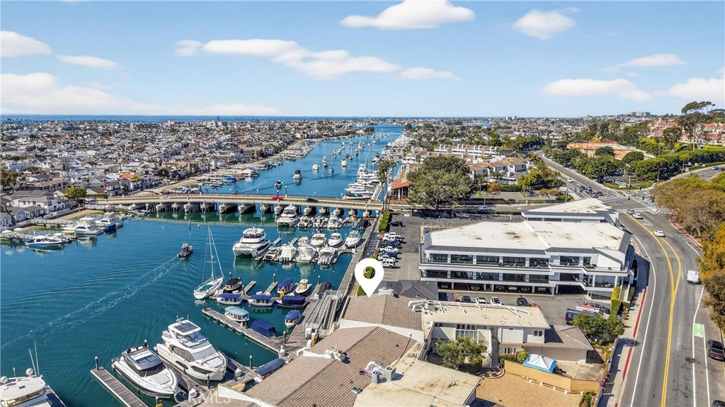 1203 Bayside