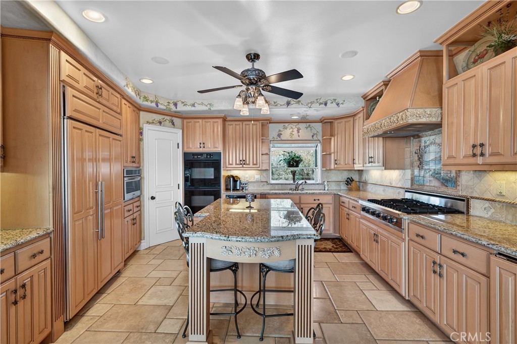 1203 Bayside