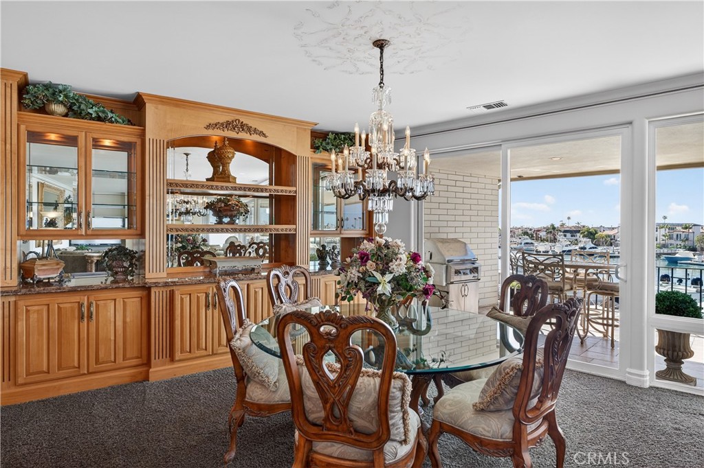 1203 Bayside