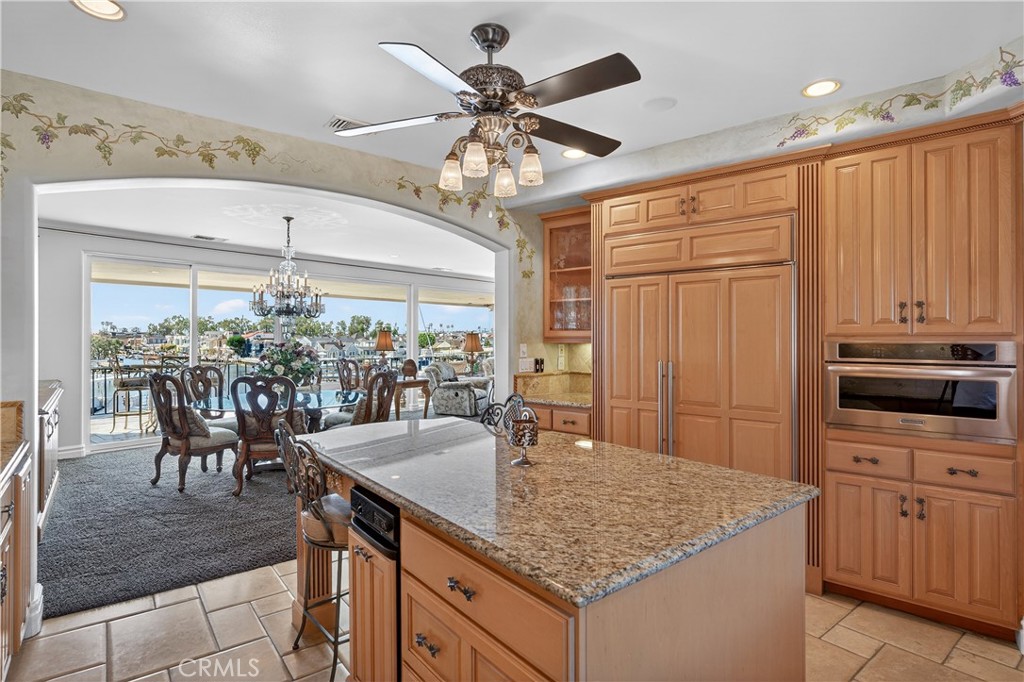 1203 Bayside