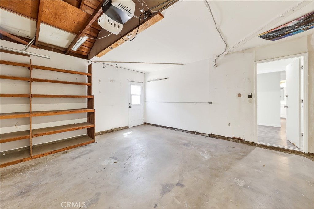 608 W Brentwood