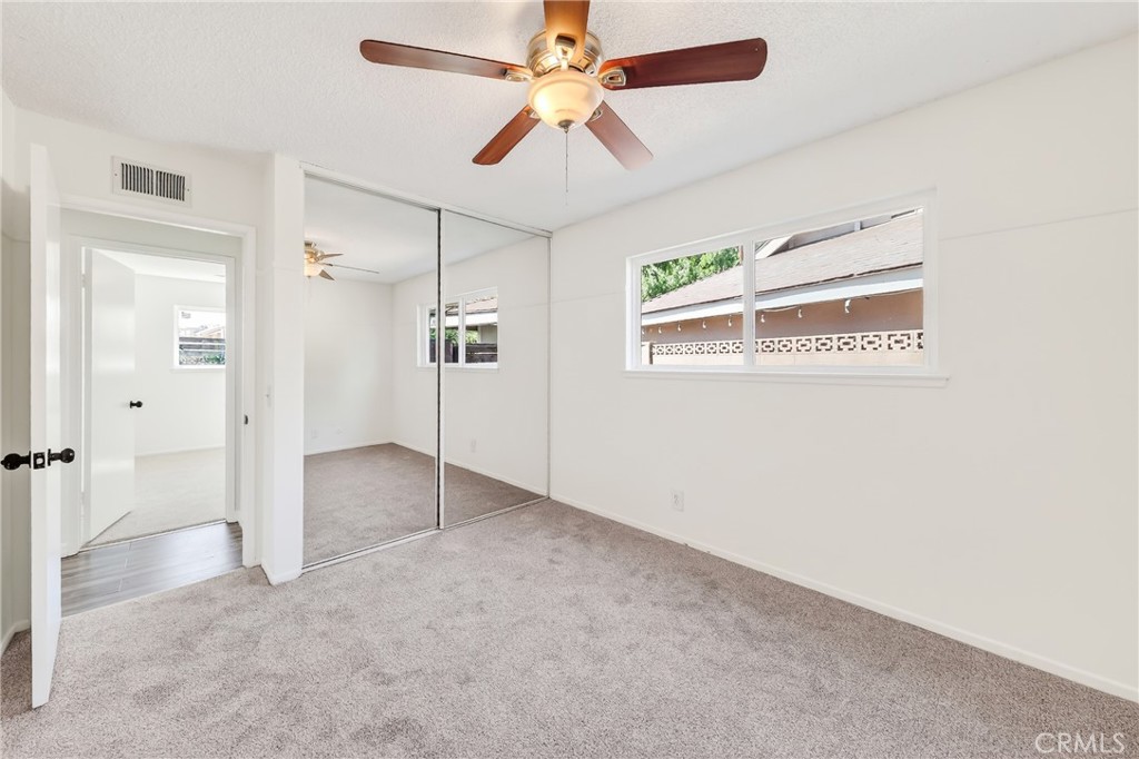 608 W Brentwood