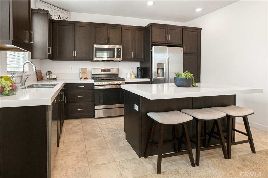 1228 Sunrise View 101