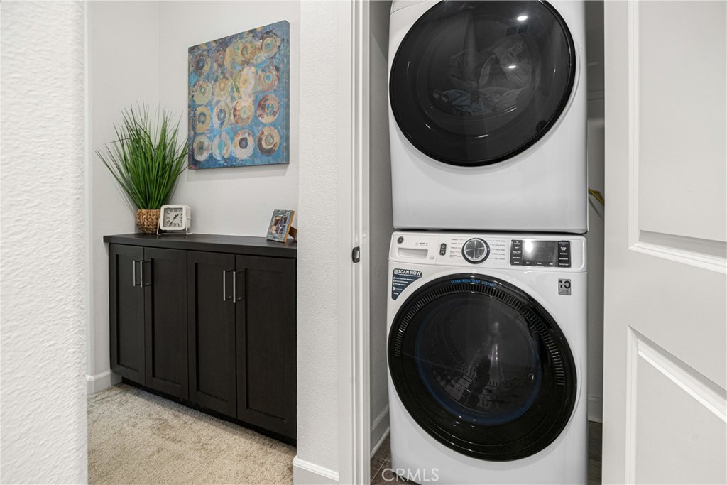 1228 Sunrise View 101