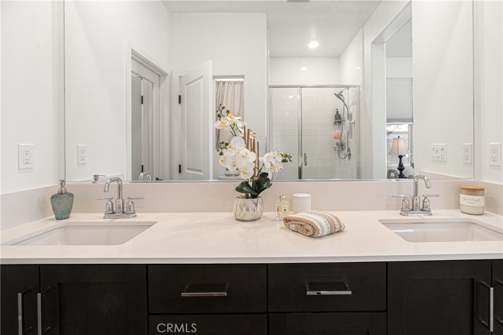 1228 Sunrise View 101