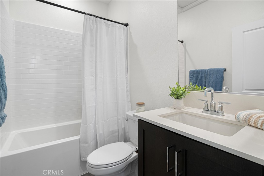 1228 Sunrise View 101