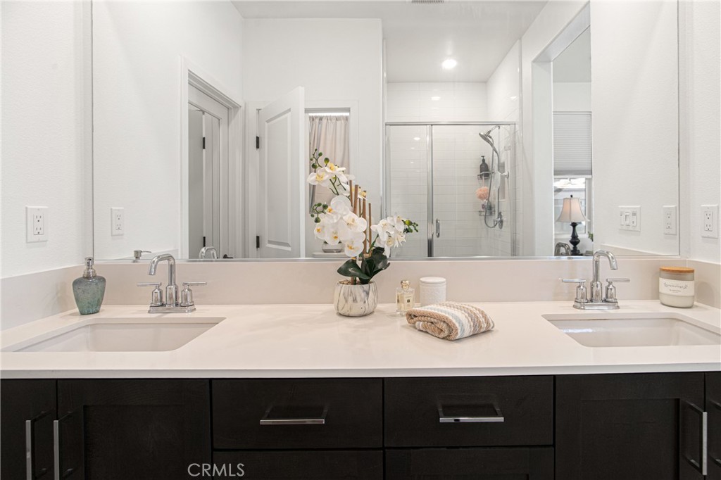 1228 Sunrise View 101