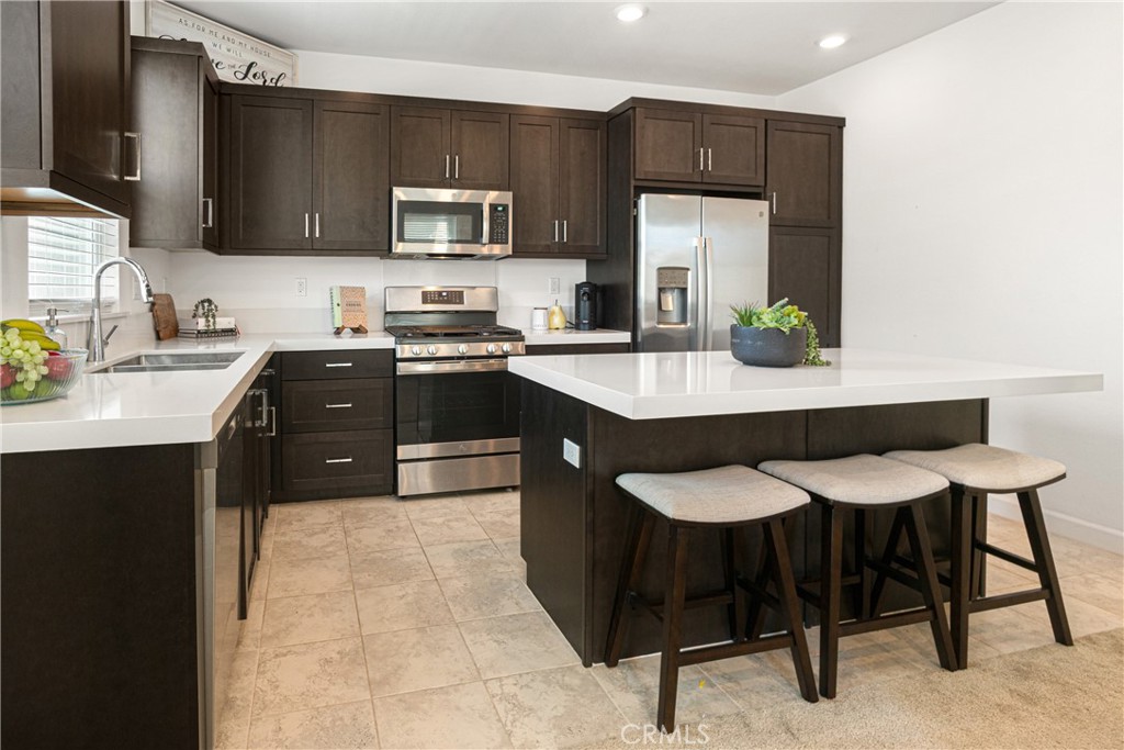 1228 Sunrise View 101