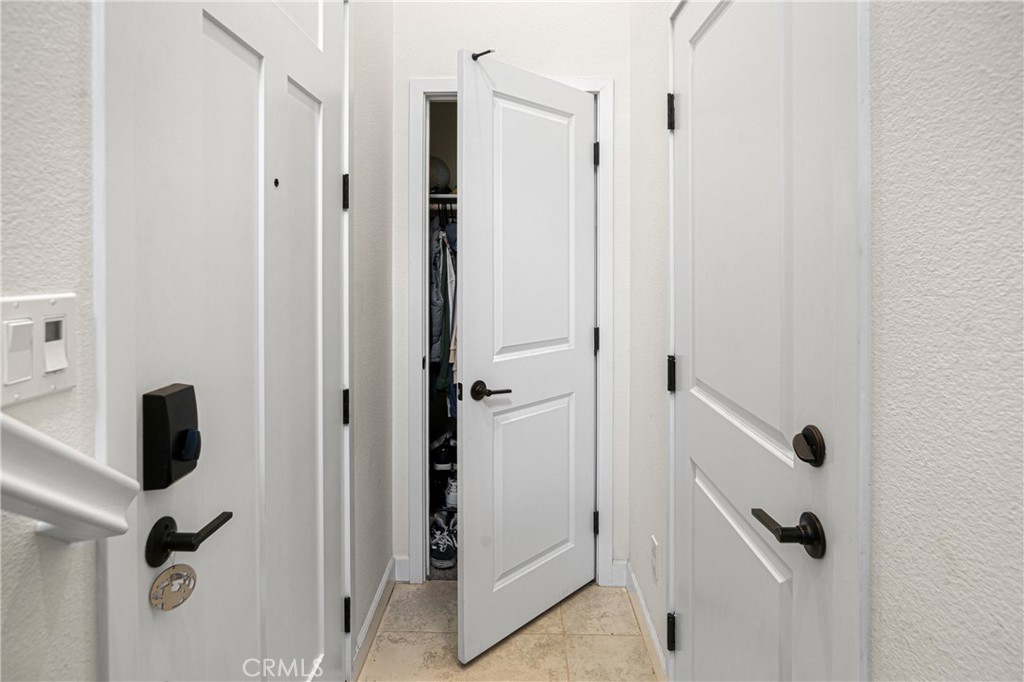 1228 Sunrise View 101