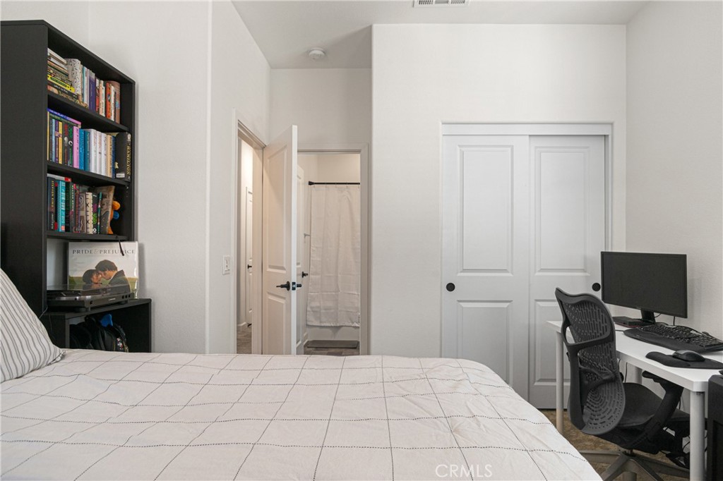 1228 Sunrise View 101