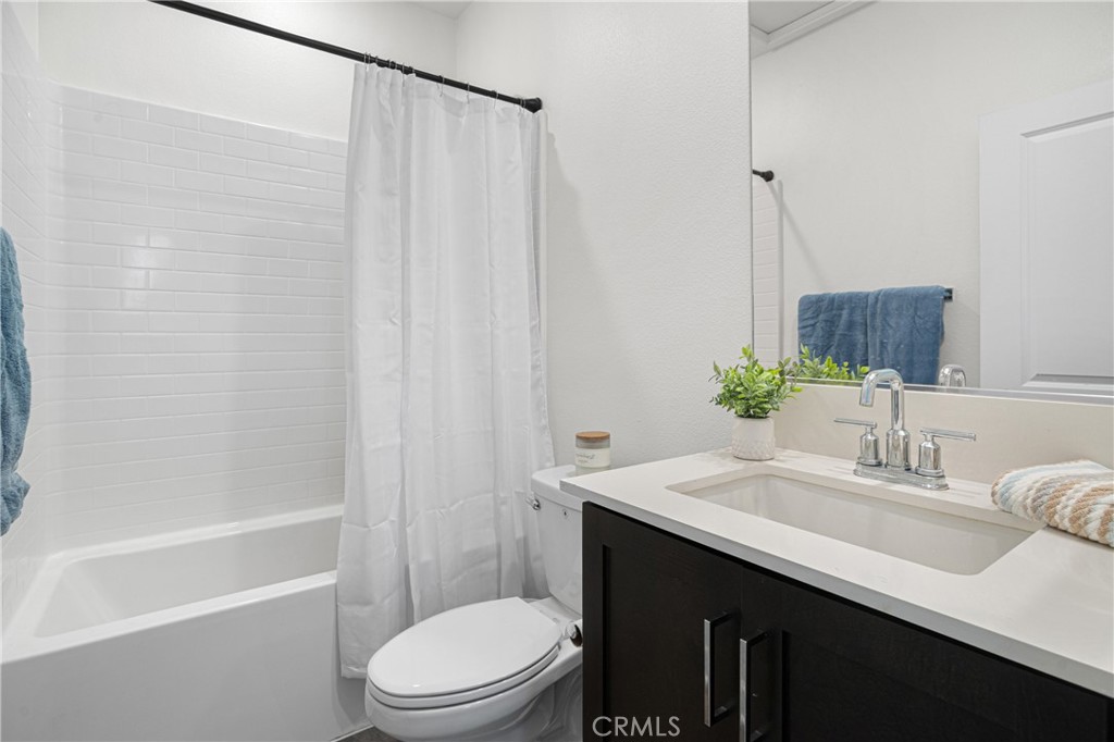 1228 Sunrise View 101