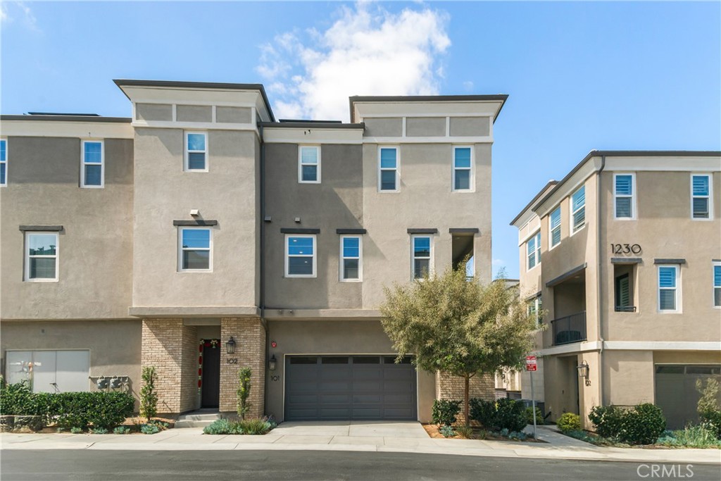 1228 Sunrise View 101