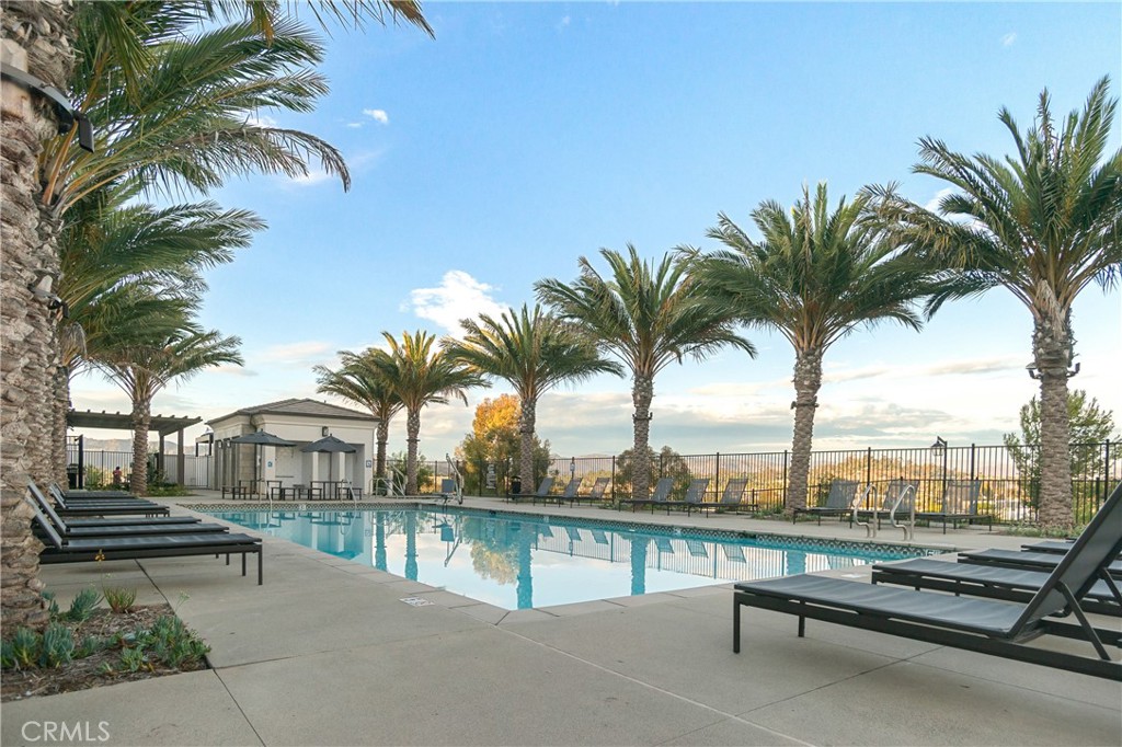 1228 Sunrise View 101