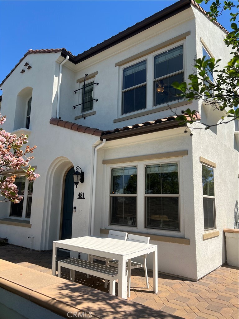 481 Portoles Lane