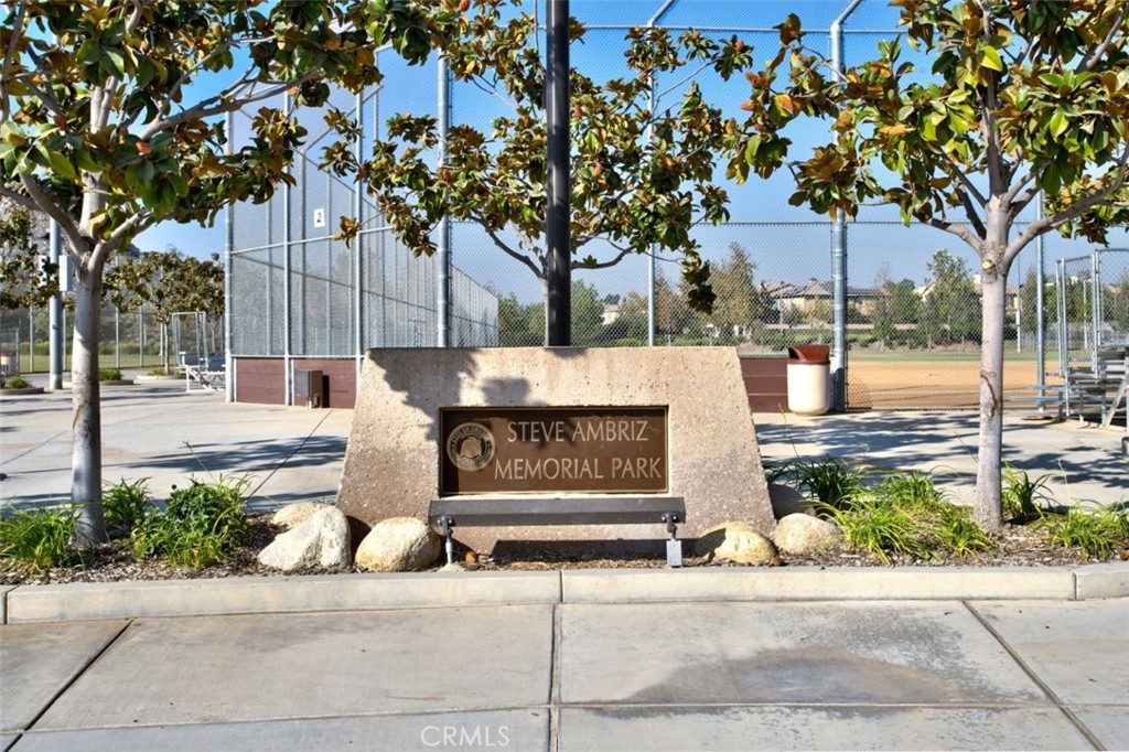 3028 N JUNEBERRY Street