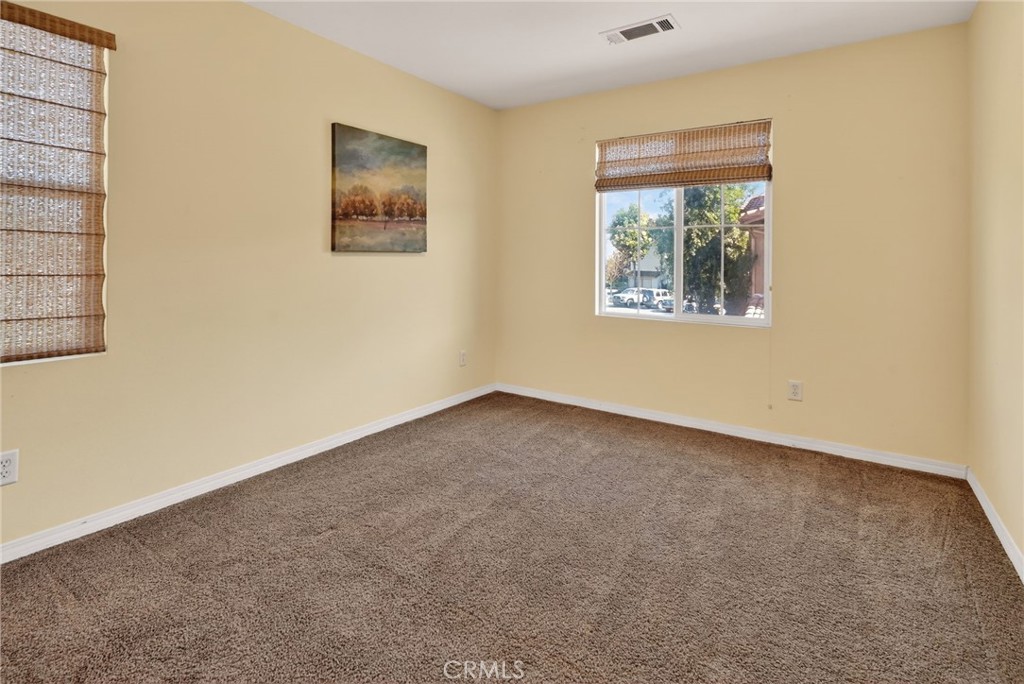 3028 N JUNEBERRY Street