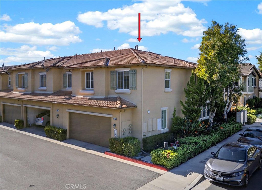 3028 N JUNEBERRY Street