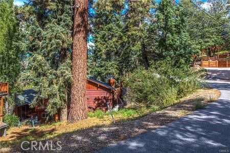 42962 Dogwood Drive