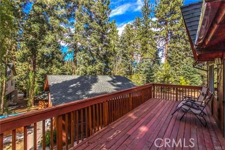 42962 Dogwood Drive