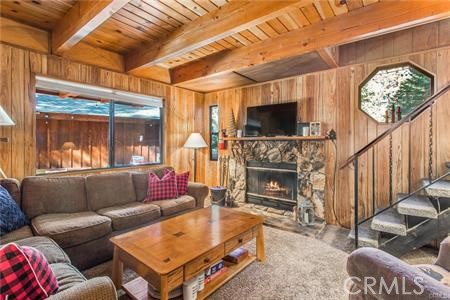 42962 Dogwood Drive