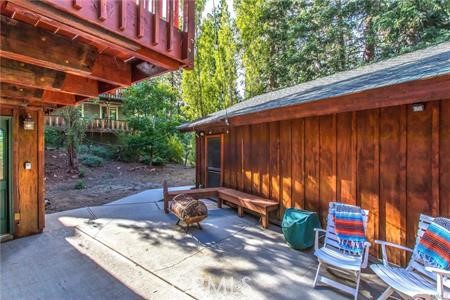 42962 Dogwood Drive
