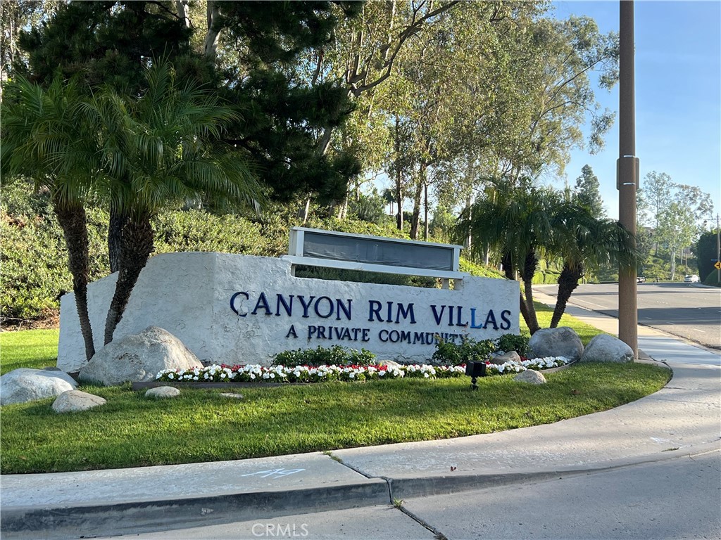 430 S Ranch View Circle