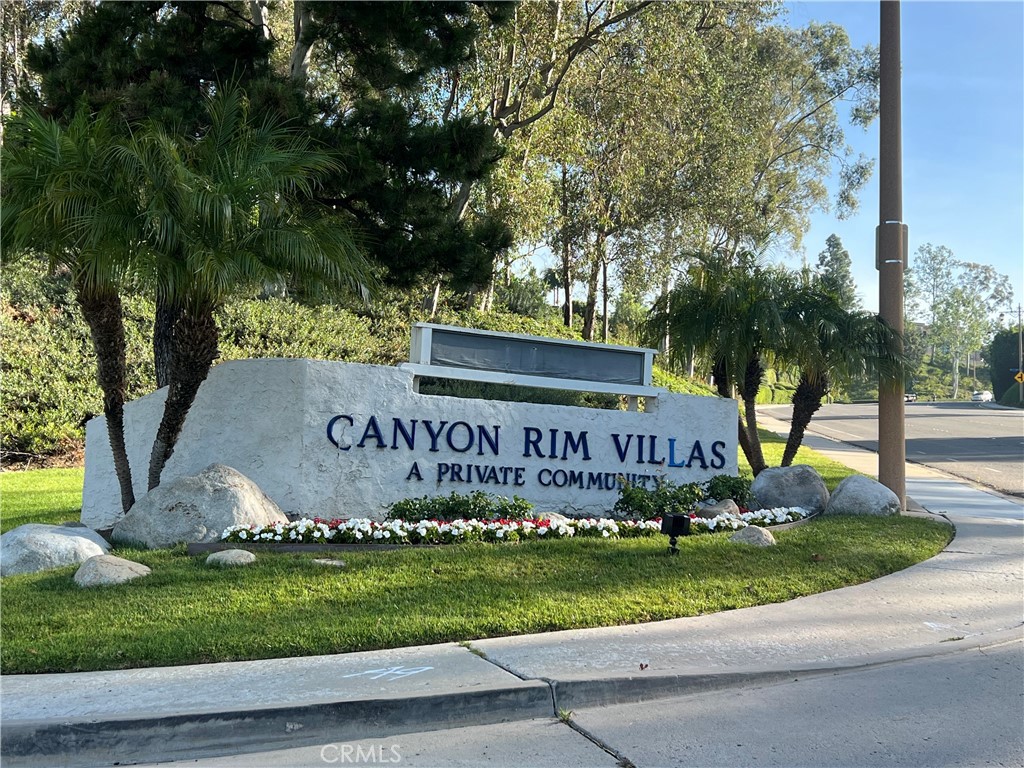 430 S Ranch View Circle