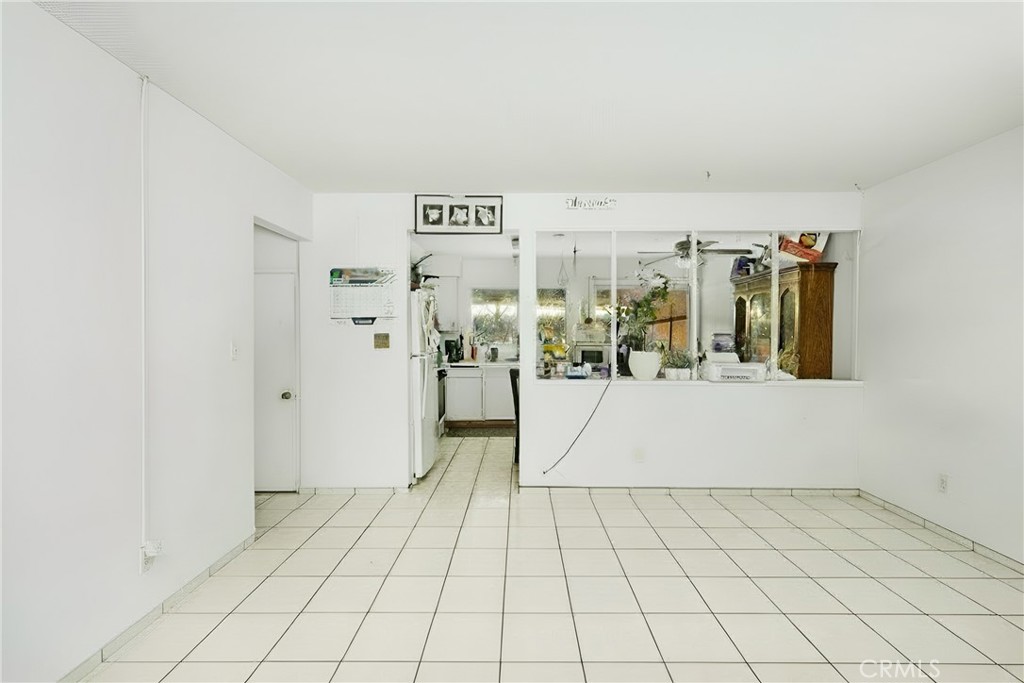 2171 Pomona