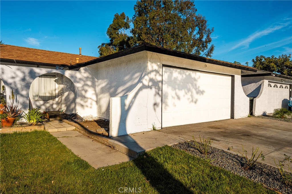 2171 Pomona