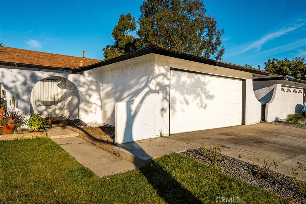 2171 Pomona