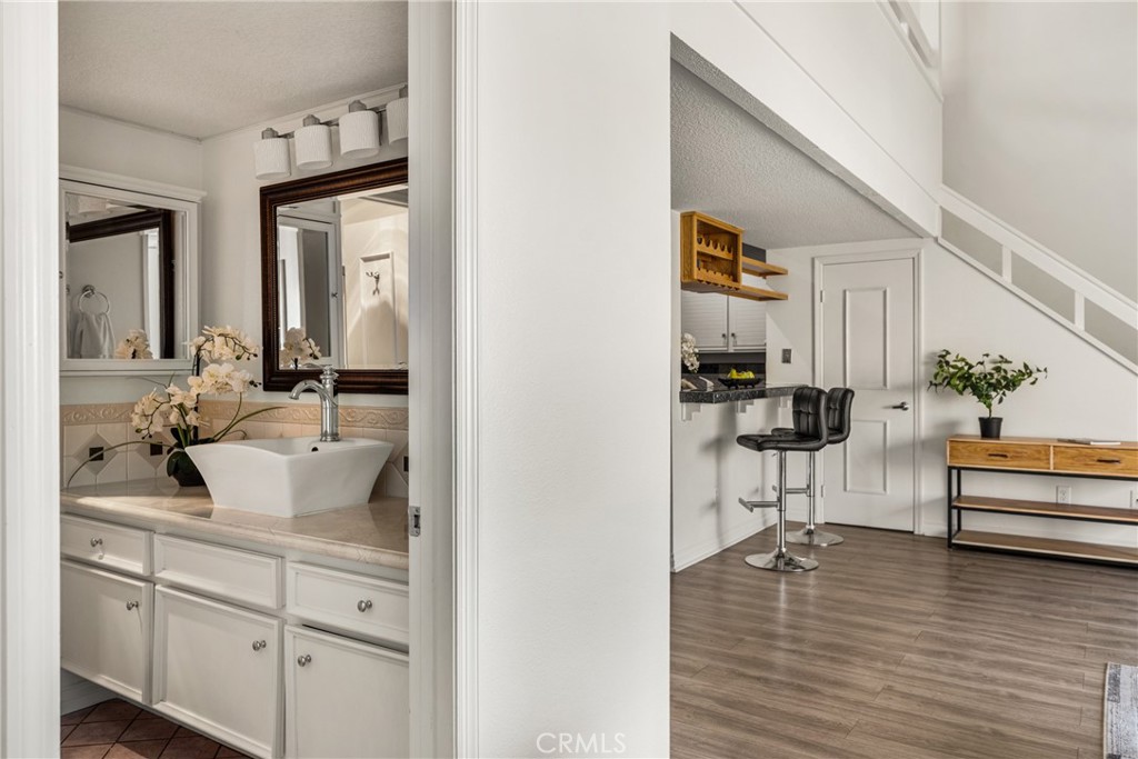 25712 Le Parc 56