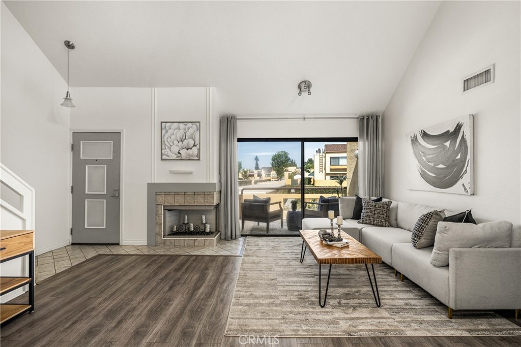 25712 Le Parc 56