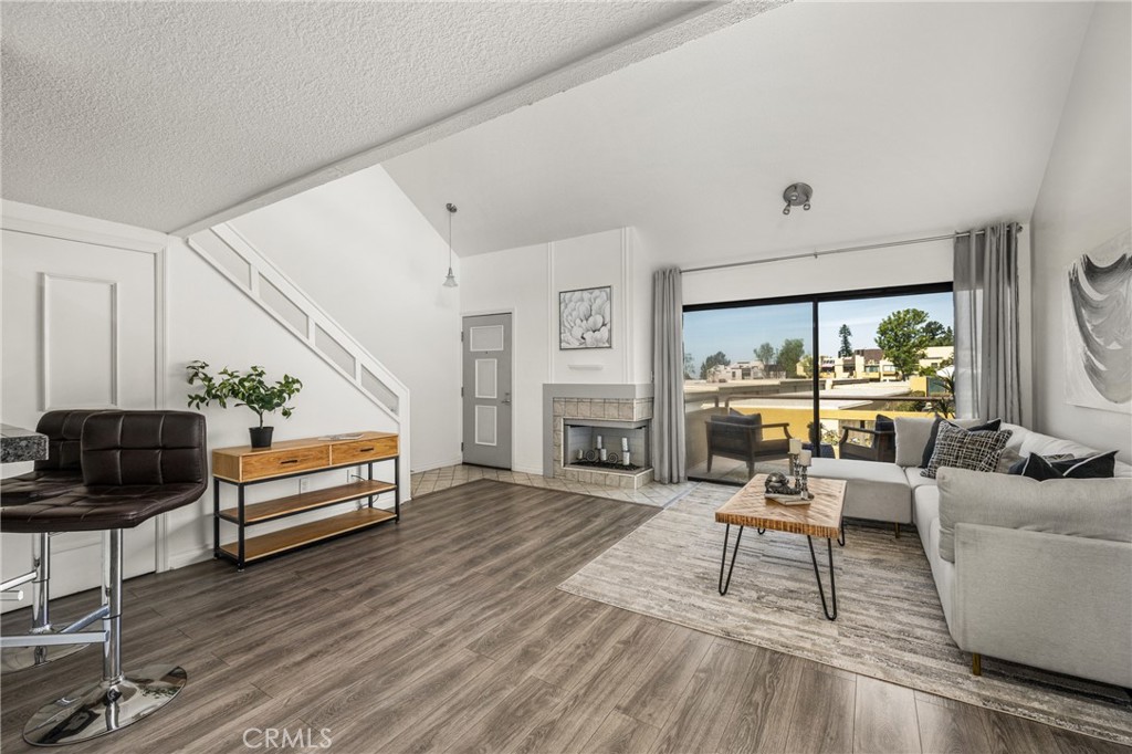 25712 Le Parc 56