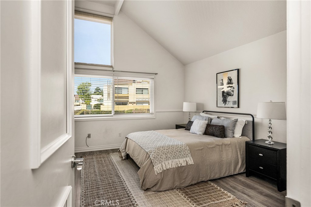 25712 Le Parc 56