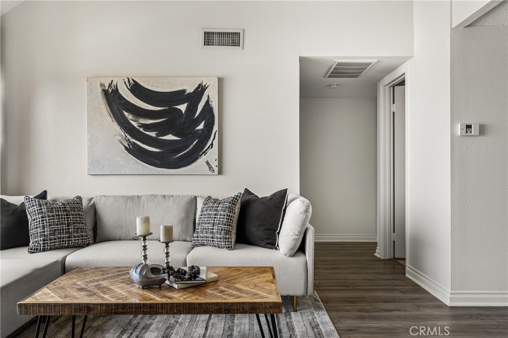 25712 Le Parc 56