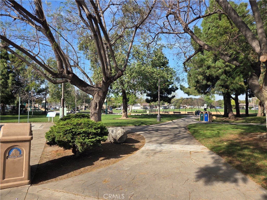 1107 W Memory Lane 6C