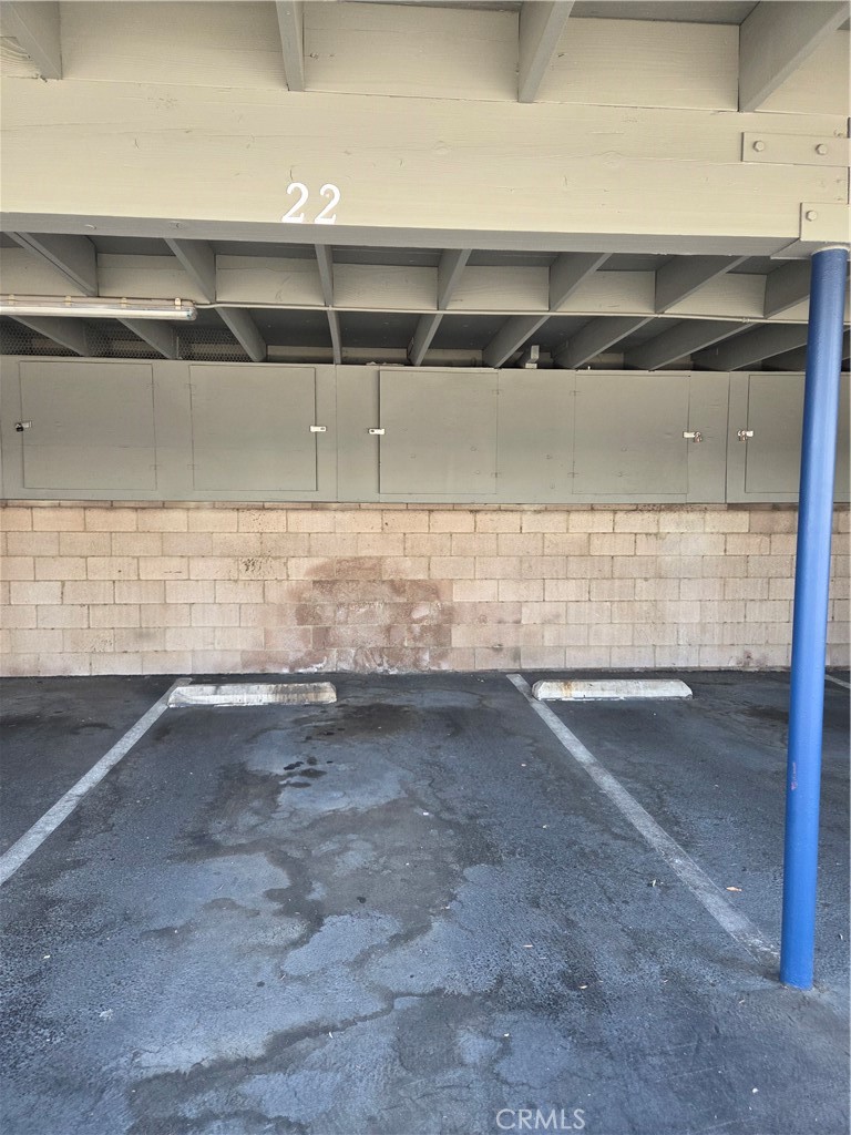 1107 W Memory Lane 6C