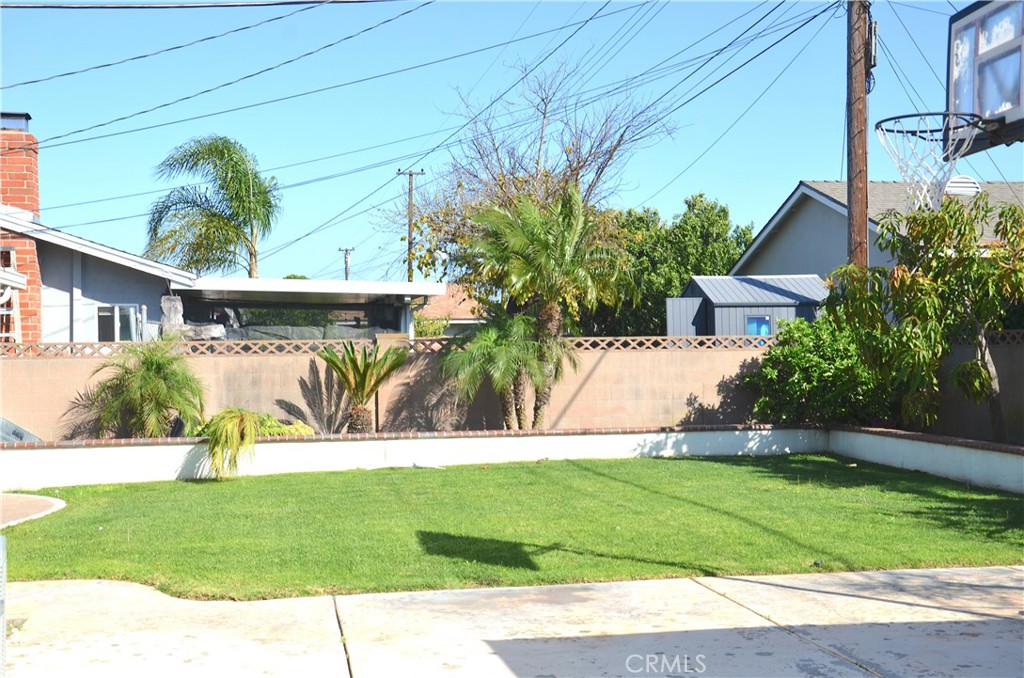 6522 San Haroldo Way