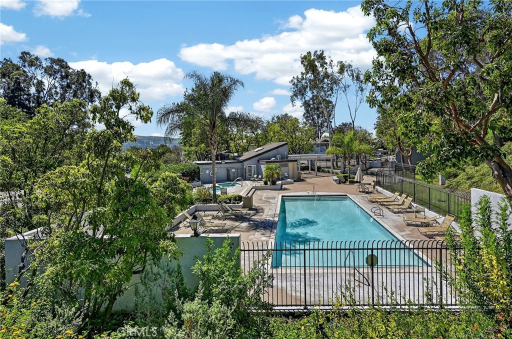 20314 FLOWER GATE Lane