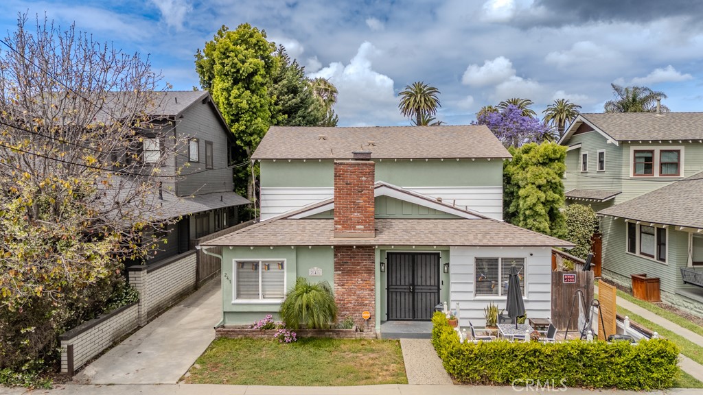 241 Lindero Avenue