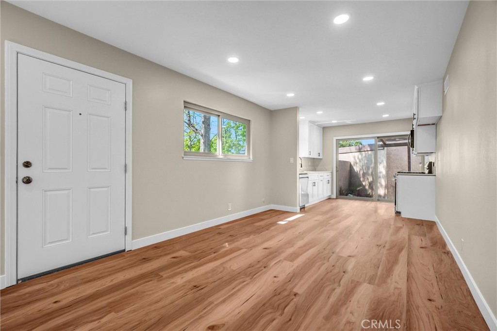 8616 Cornwall Circle