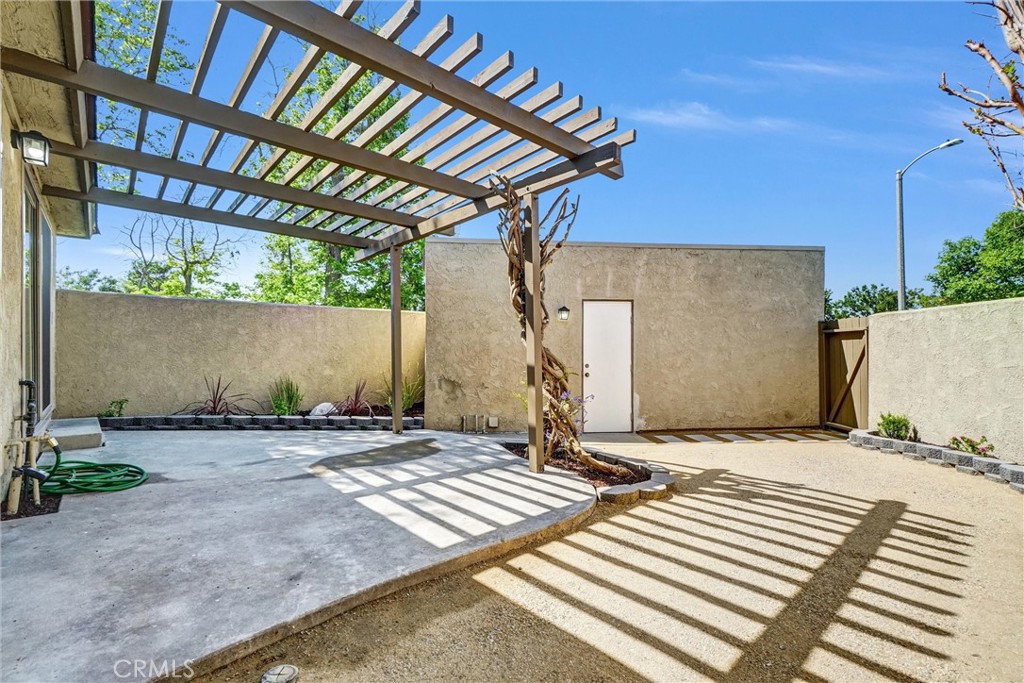 8616 Cornwall Circle