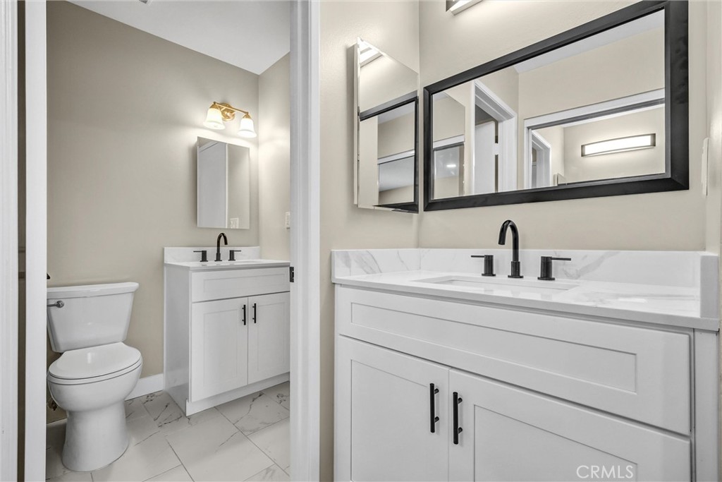 8616 Cornwall Circle