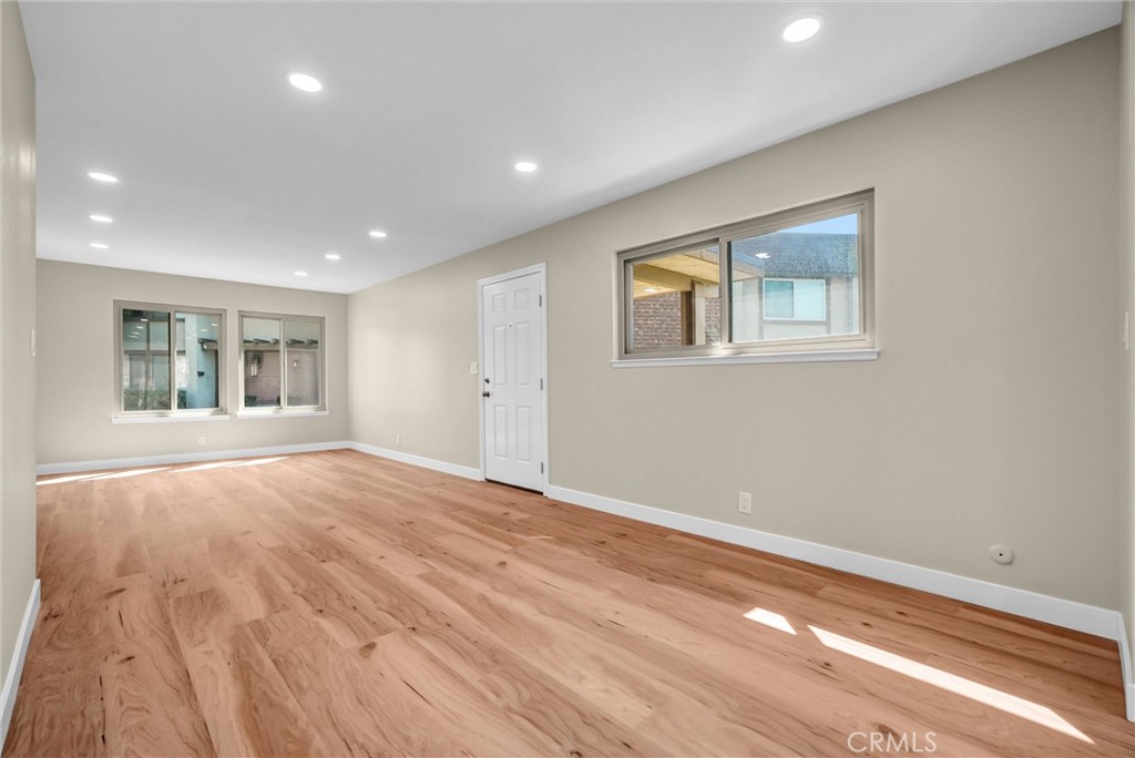 8616 Cornwall Circle