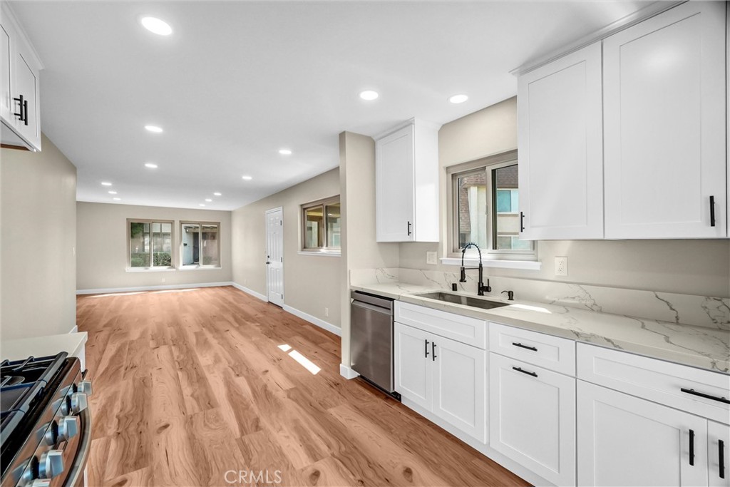 8616 Cornwall Circle